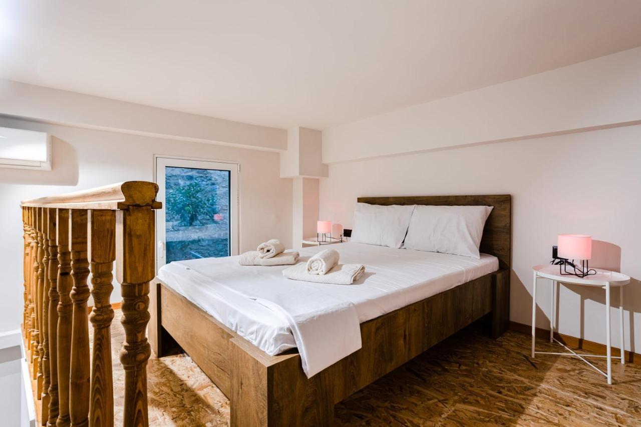 Uncover Kalamata'S Hidden Gem - Cosy City Nest Dış mekan fotoğraf